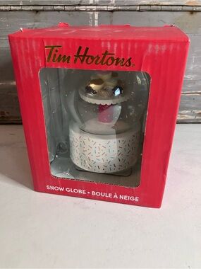 Tim Hortons Donut Snow Globe - with Red Box